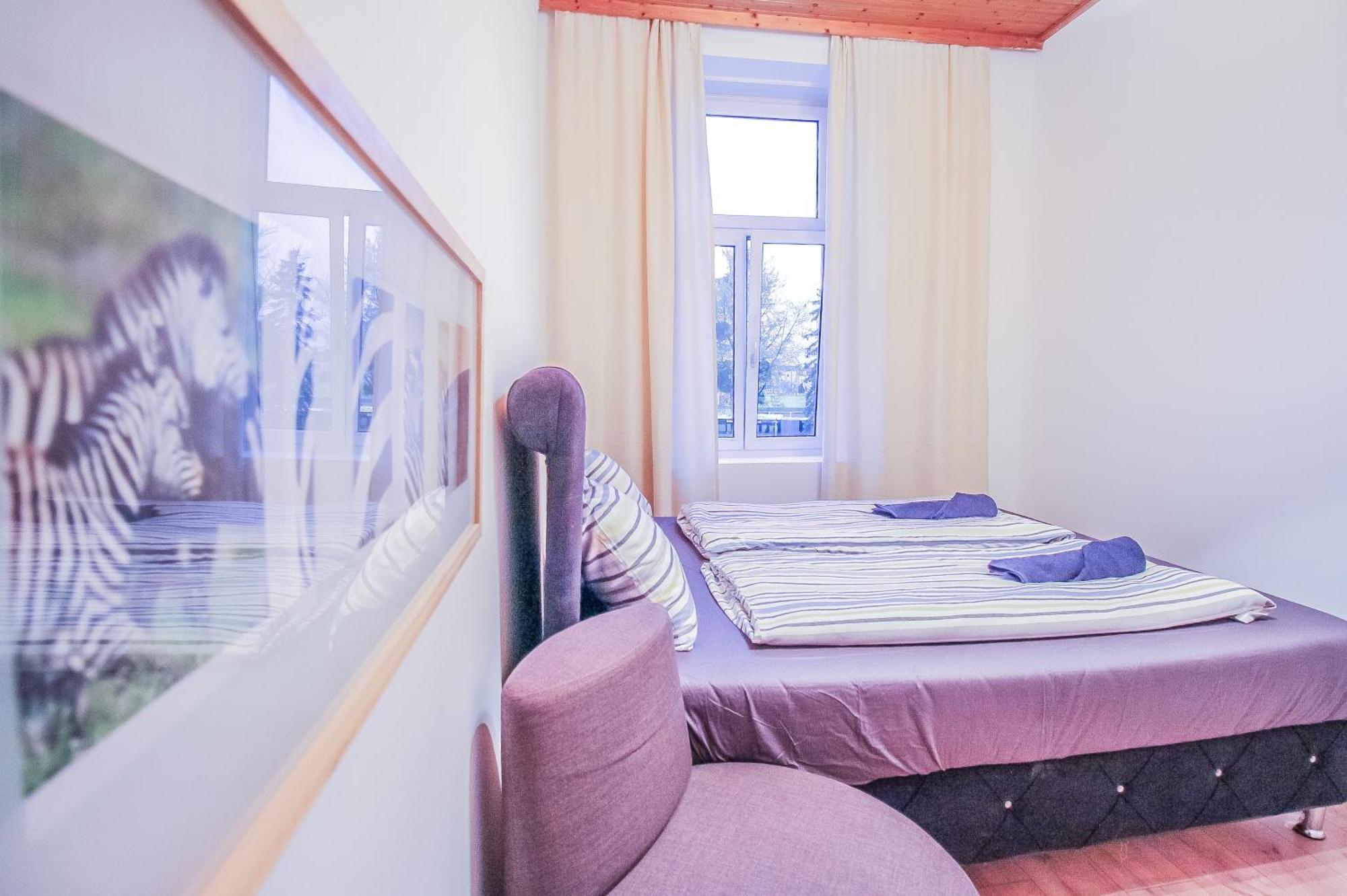 Disc Cozy Rooms In Liesing Виена Екстериор снимка