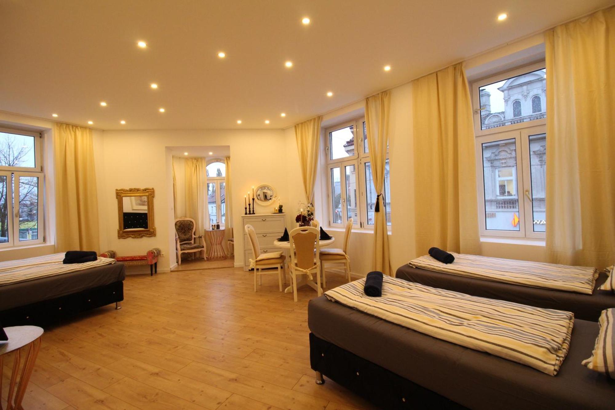 Disc Cozy Rooms In Liesing Виена Екстериор снимка