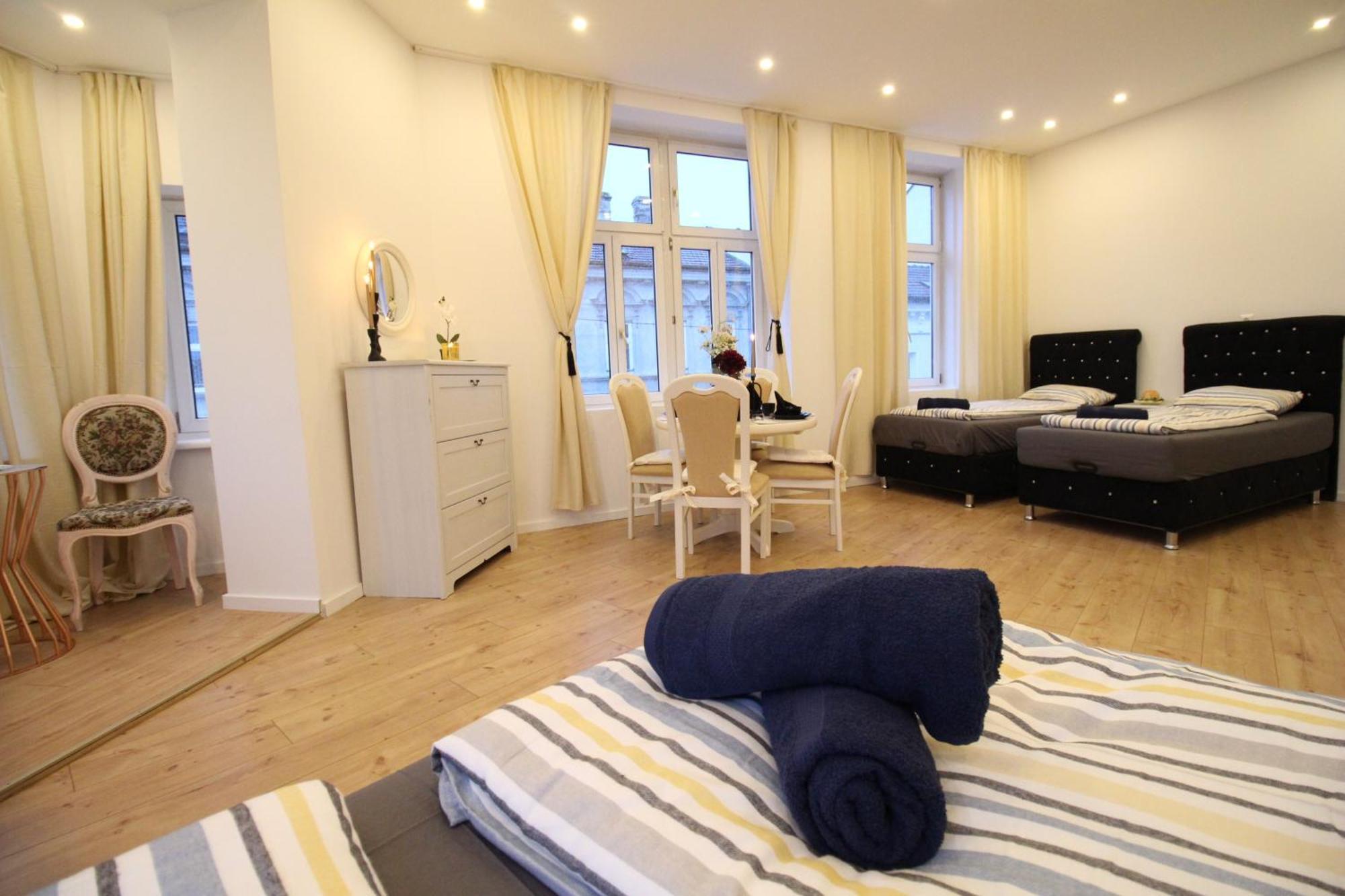 Disc Cozy Rooms In Liesing Виена Екстериор снимка