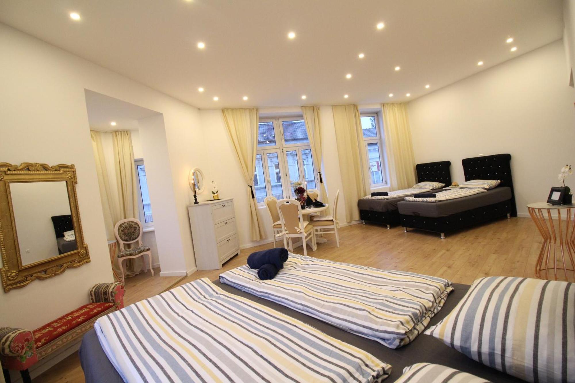 Disc Cozy Rooms In Liesing Виена Екстериор снимка