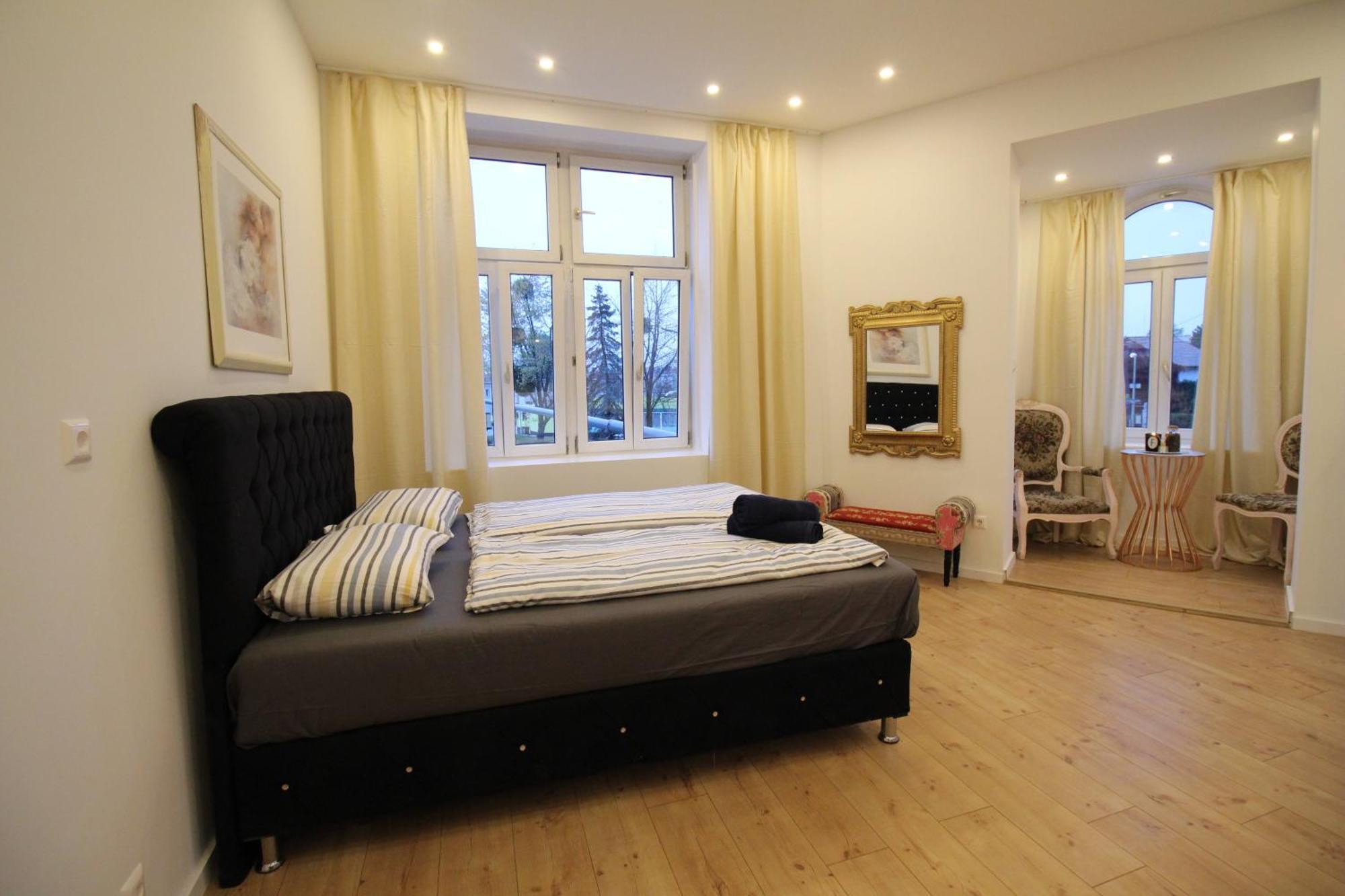 Disc Cozy Rooms In Liesing Виена Екстериор снимка
