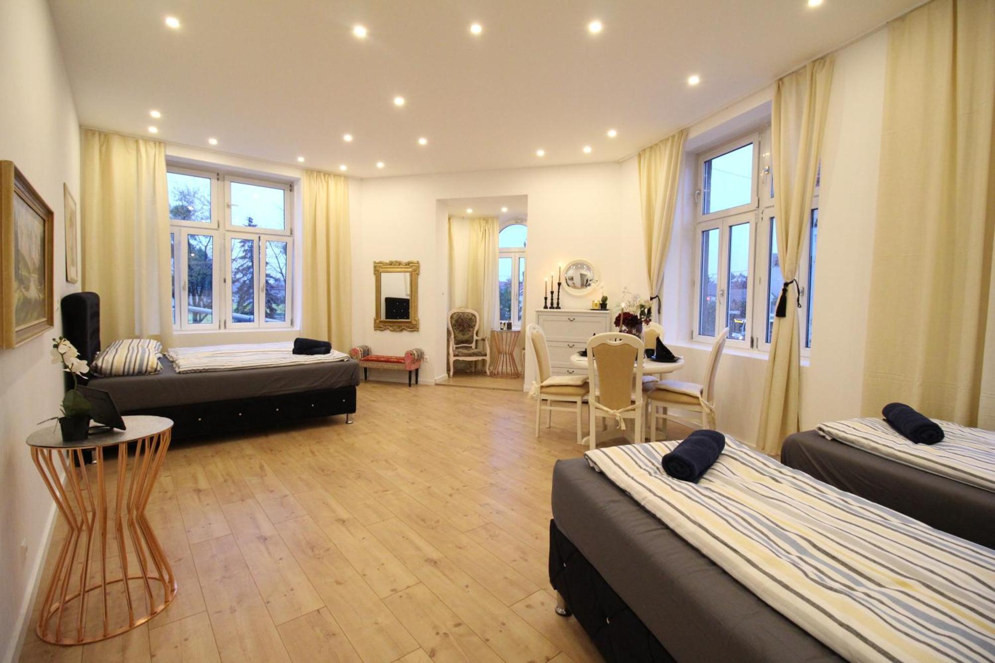 Disc Cozy Rooms In Liesing Виена Екстериор снимка
